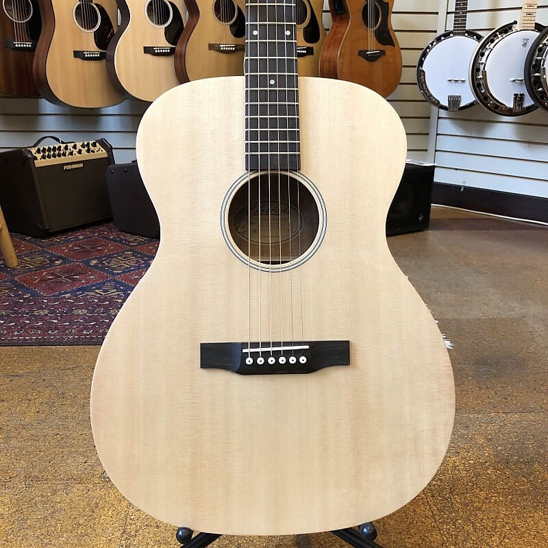 

Акустическая гитара Larrivee Simple 6 OM Sitka Spruce/African Mahogany Acoustic Guitar w/Hard Case