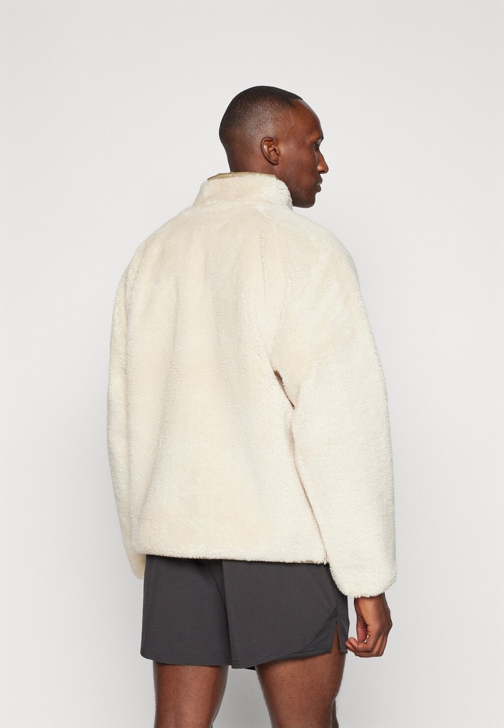 

Флисовая куртка REVERSIBLE JACKET Puma, кремовый