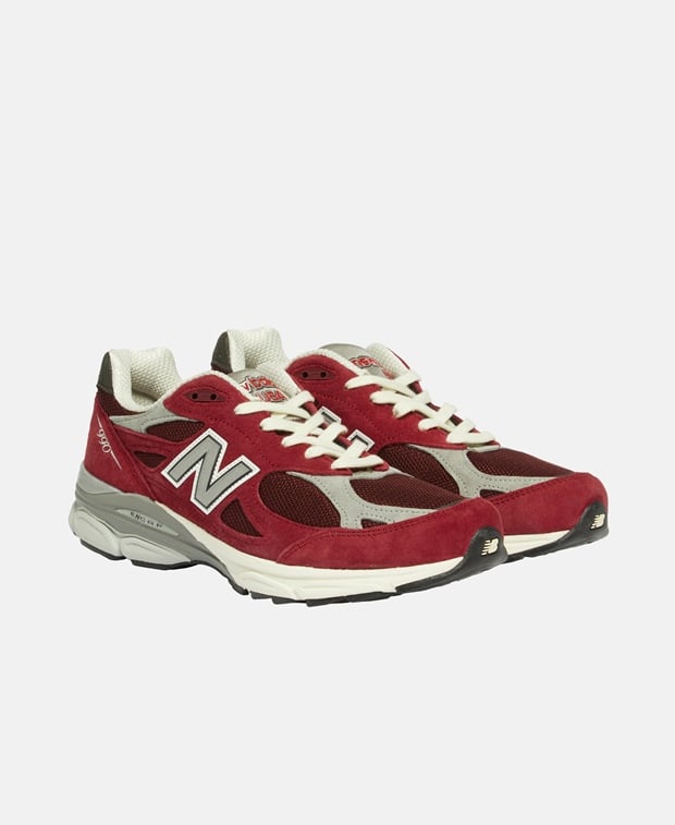 

Кроссовки New Balance, красный