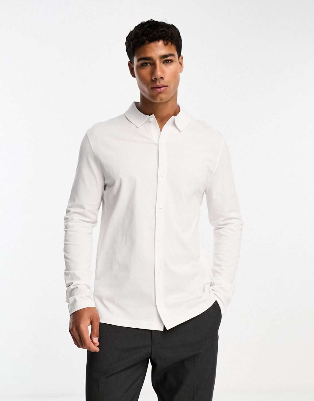 

Белая трикотажная рубашка с длинными рукавами ASOS DESIGN