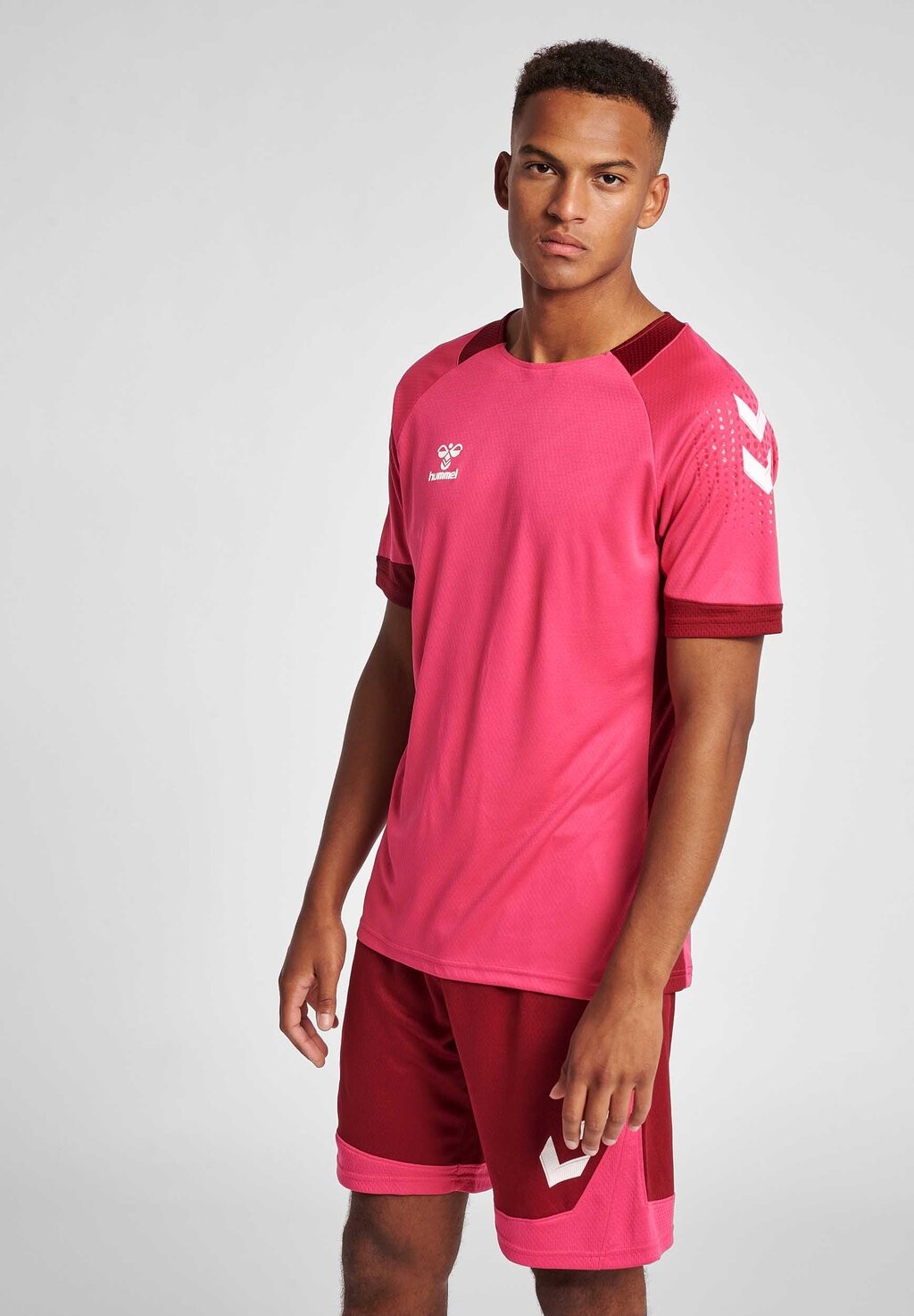 

Спортивная футболка Hummel, розовый