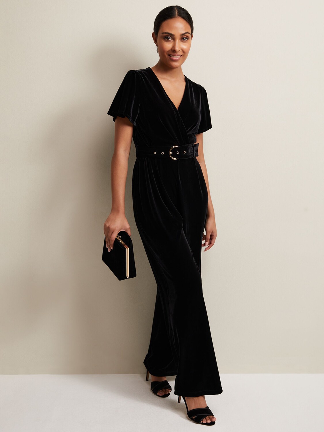 

Бархатный комбинезон Petite Holly Phase Eight, черный