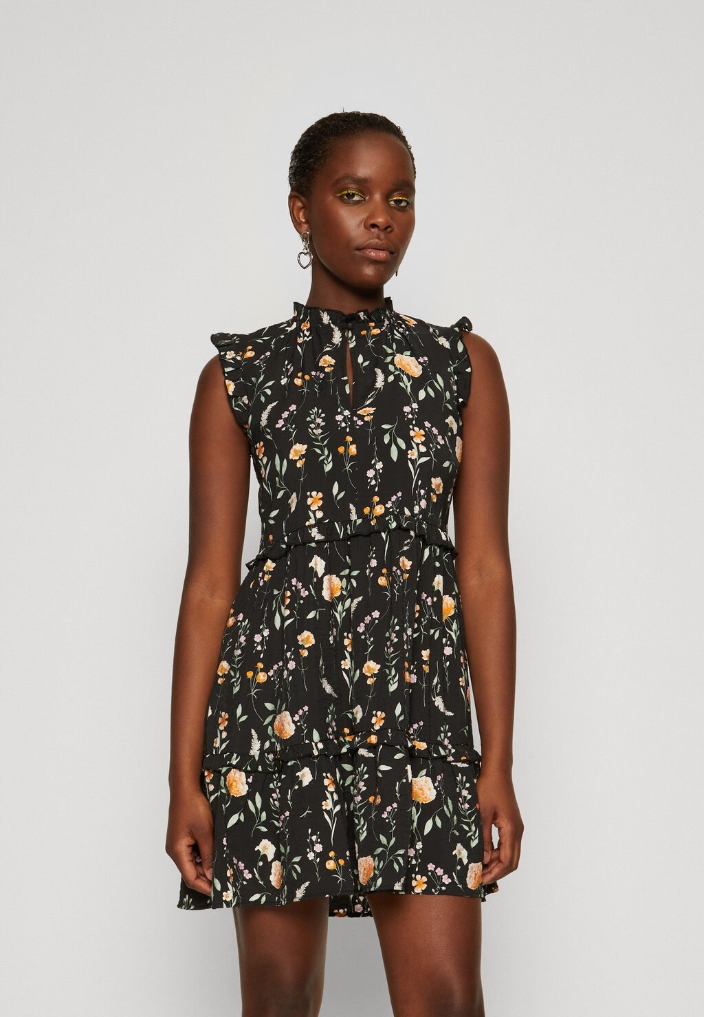 

Дневное платье VMJOSIE SHORT DRESS Vero Moda, цвет black