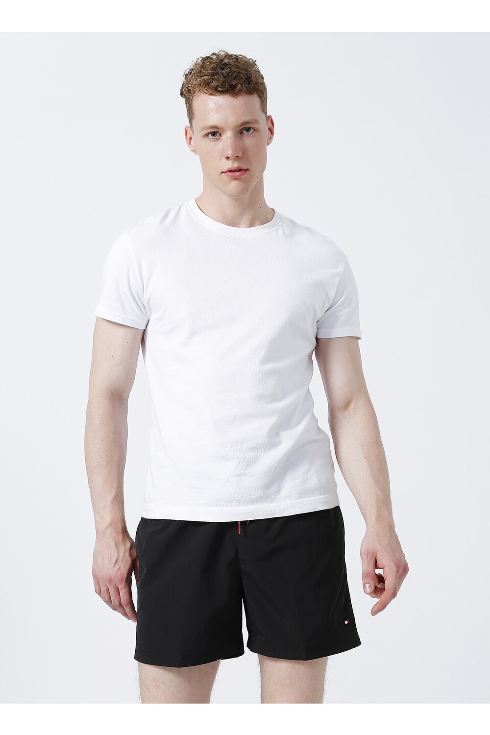 

Шорты Tommy Hilfiger, черный