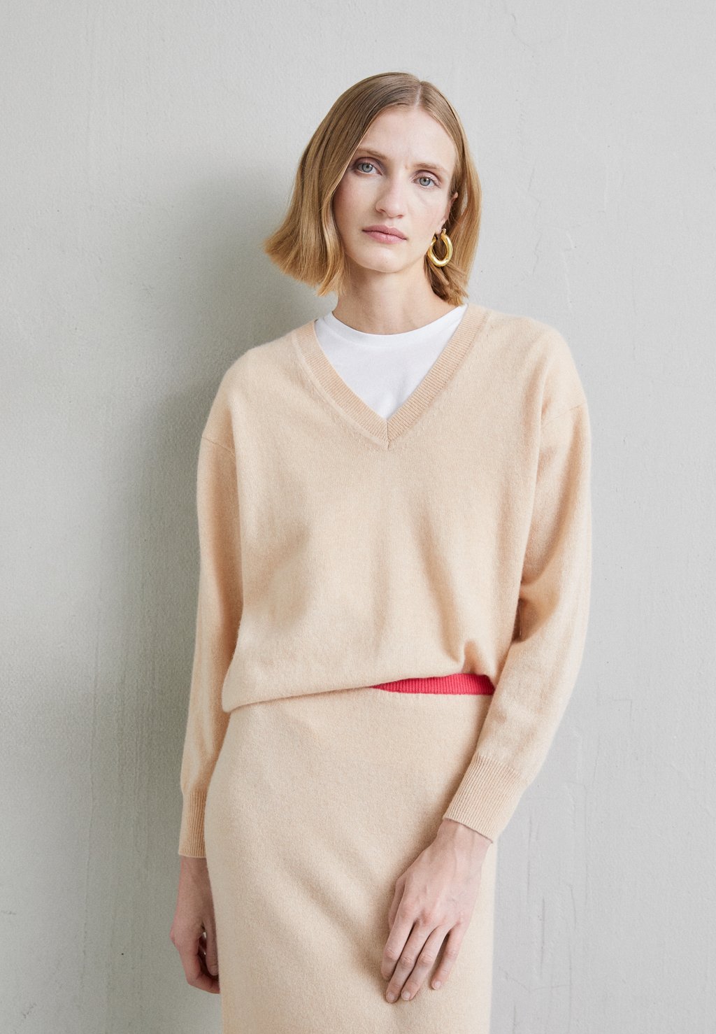 Джемпер CASHMERE V KNITID, песок джемпер uniqlo cashmere 3d knit seamless v neck красный