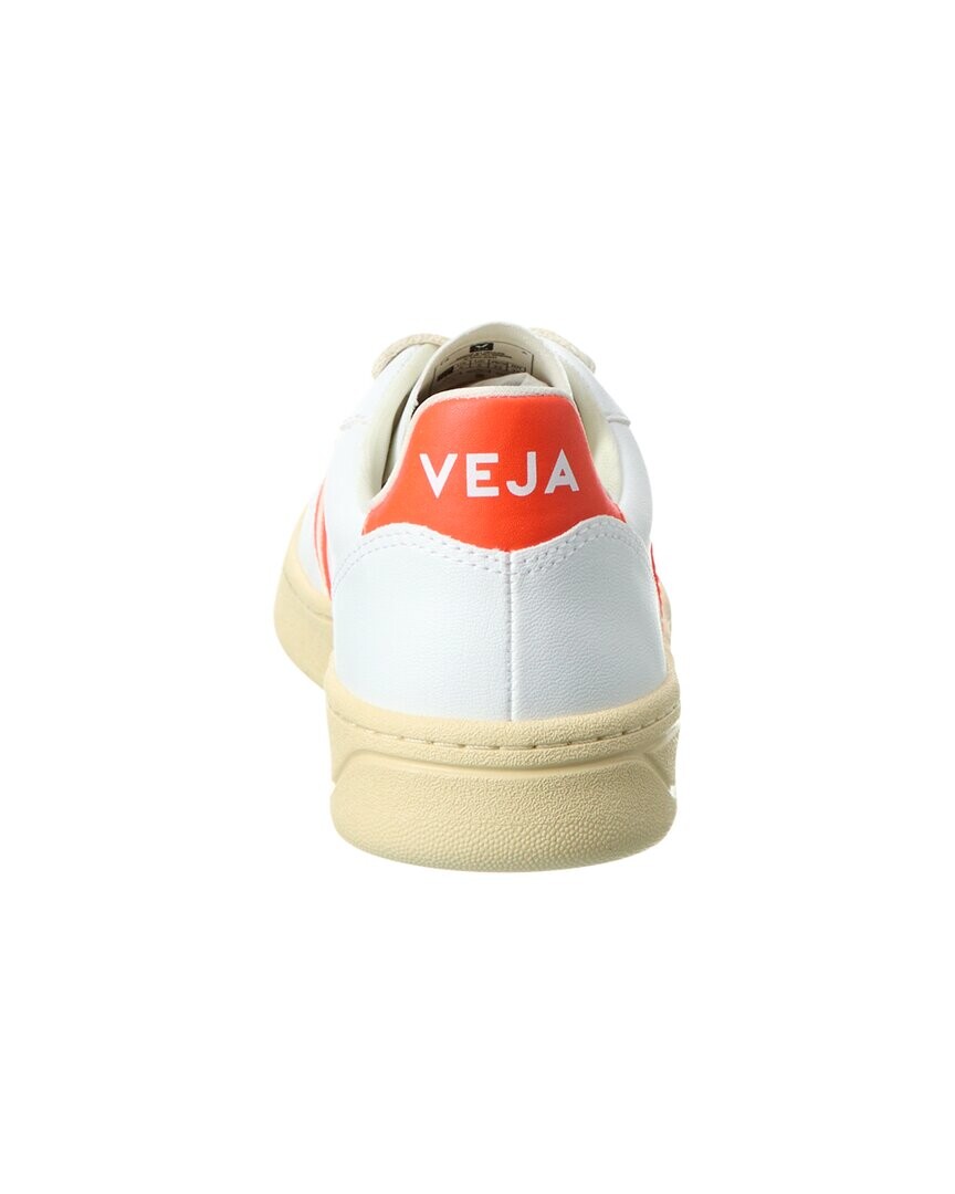 

Кроссовки VEJA V10, белый