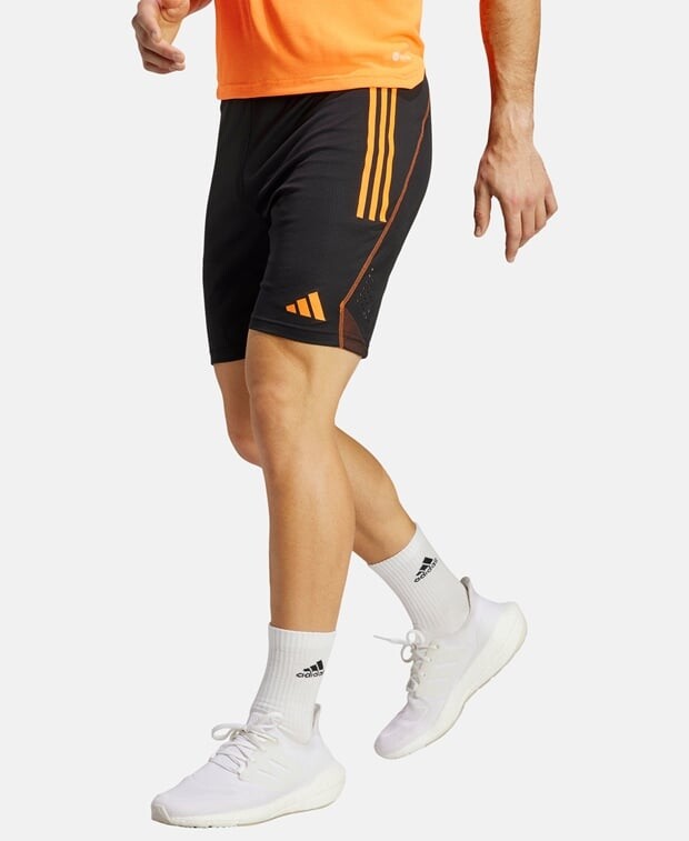 

Функциональные шорты adidas, черный