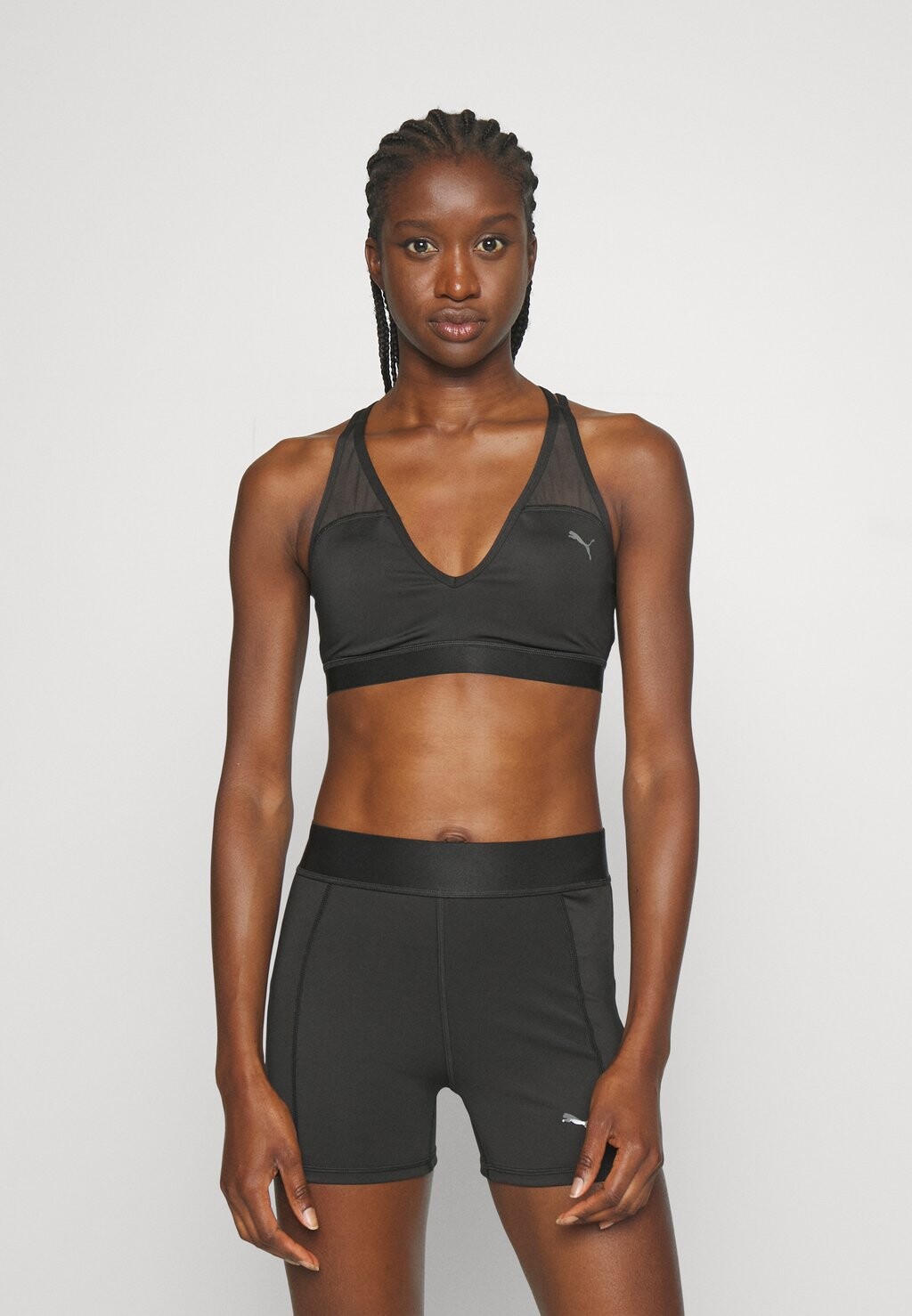 

Спортивный бюстгальтер с легкой поддержкой Puma, черный