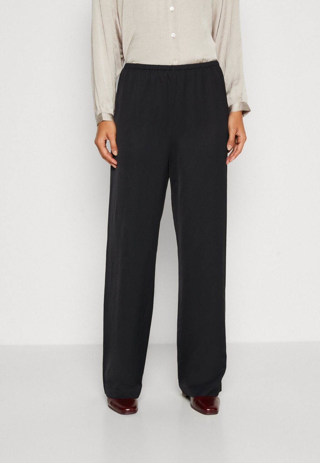 

Брюки MARINA TROUSERS Samsøe Samsøe, черный