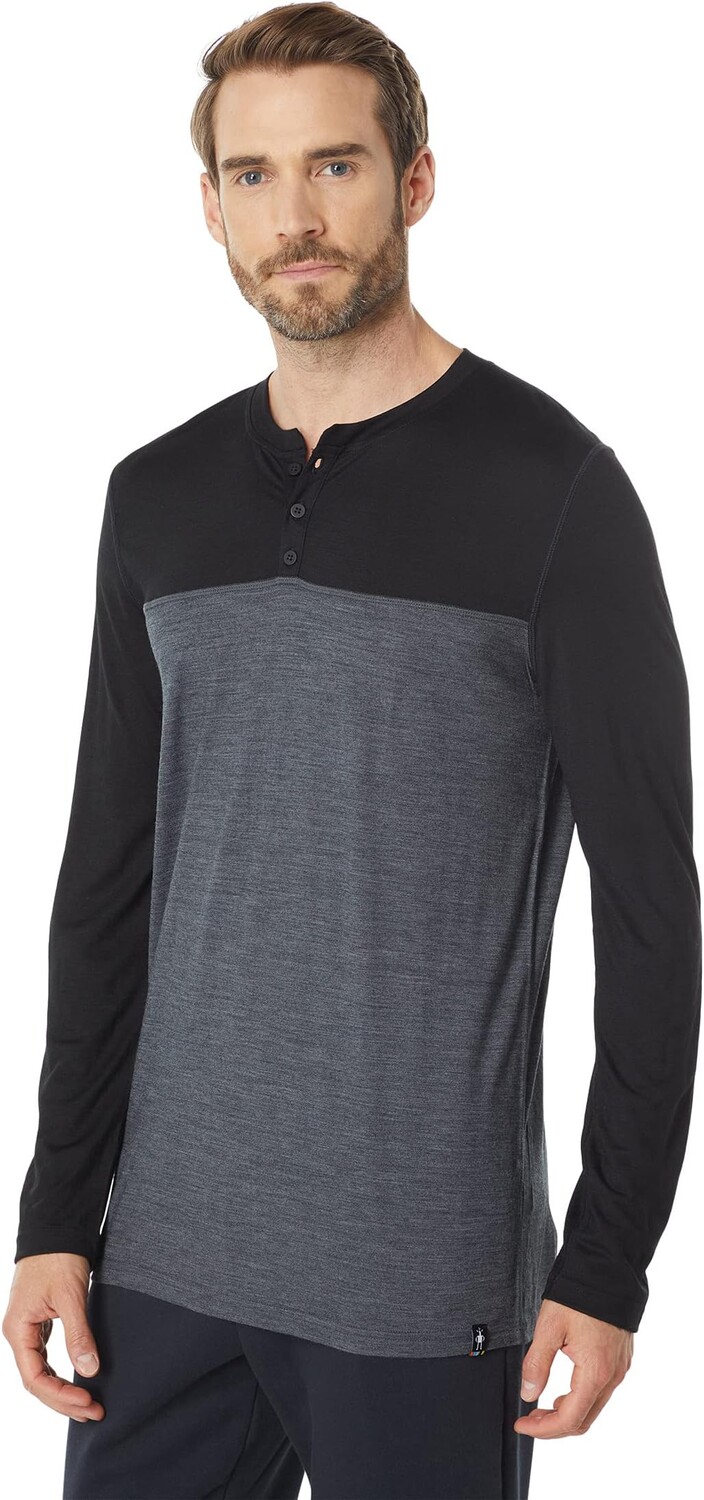 

Меринос Спорт 150 Хенли Smartwool, цвет Black/Charcoal Heather