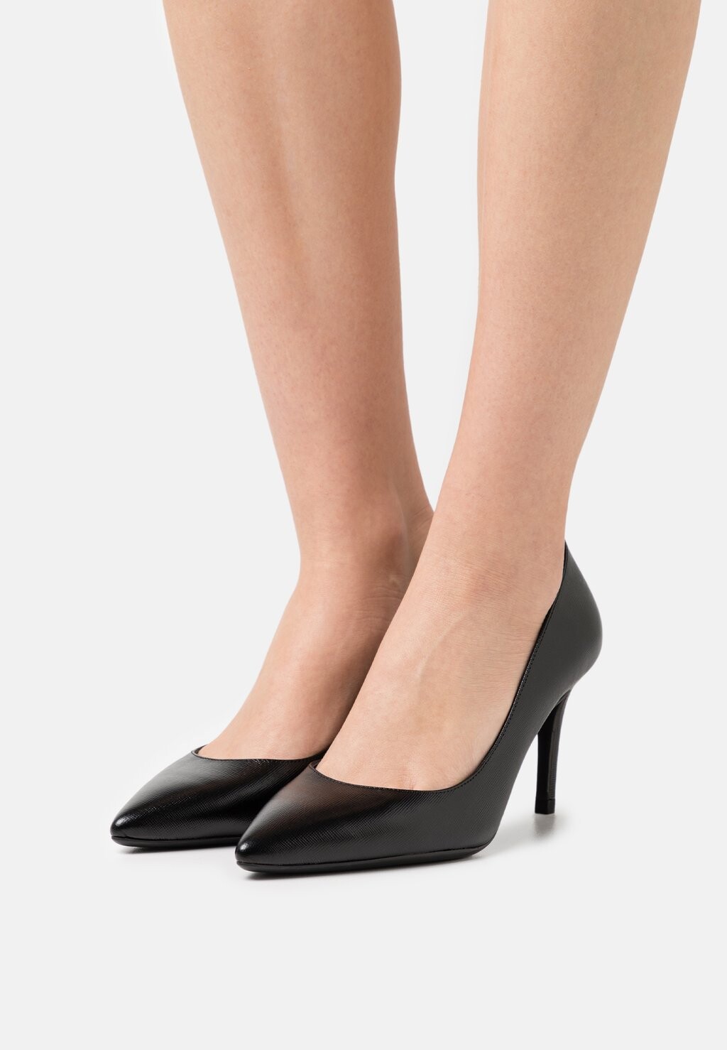 

Классические туфли на каблуке Ted Baker, черный