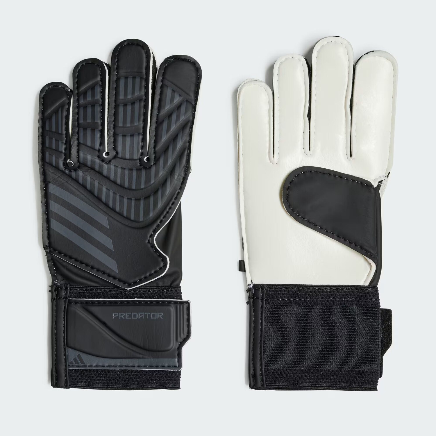 

Детские вратарские перчатки Predator Training Adidas, цвет Black/Black/Black