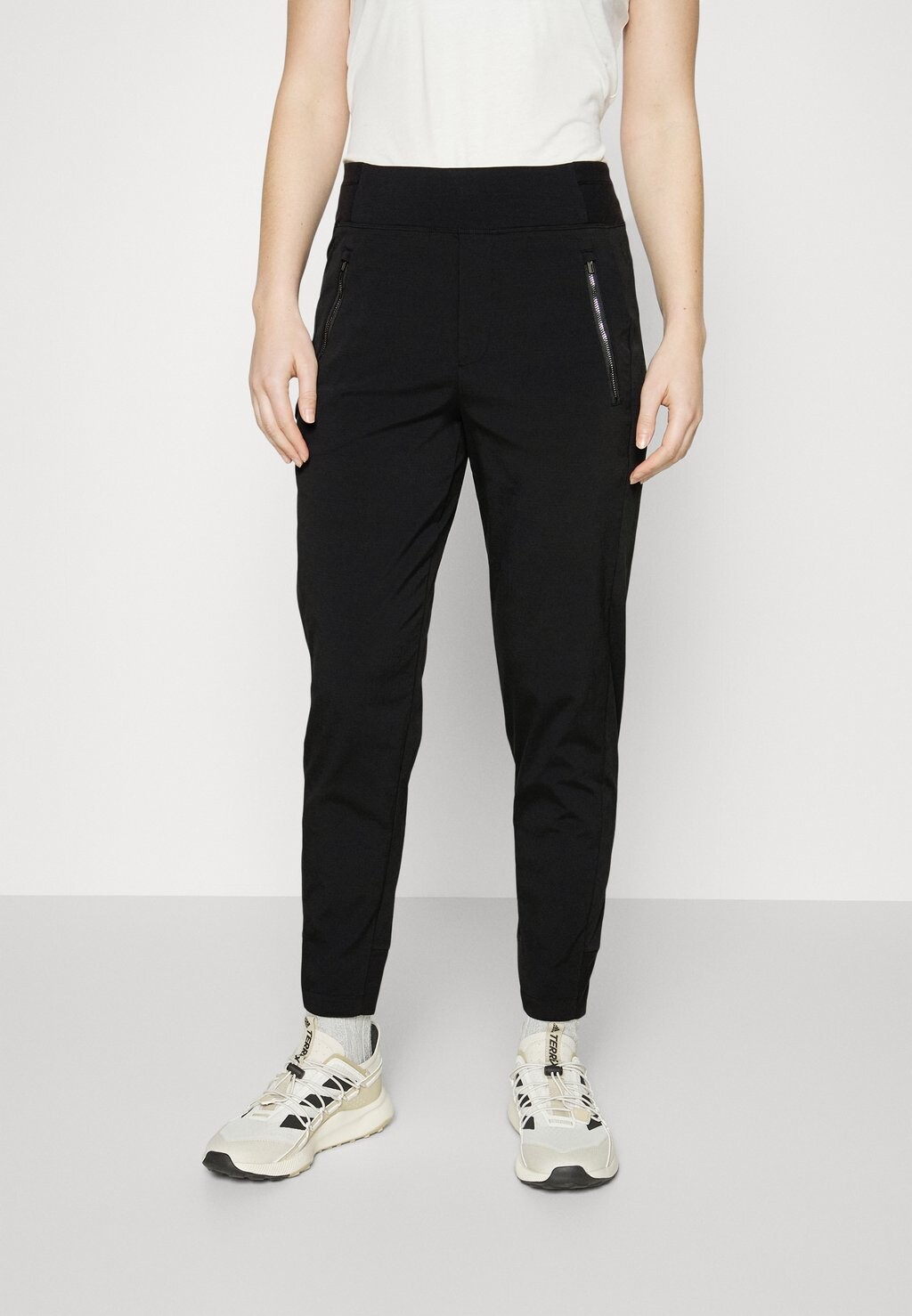 

Спортивные брюки Athleta, черный