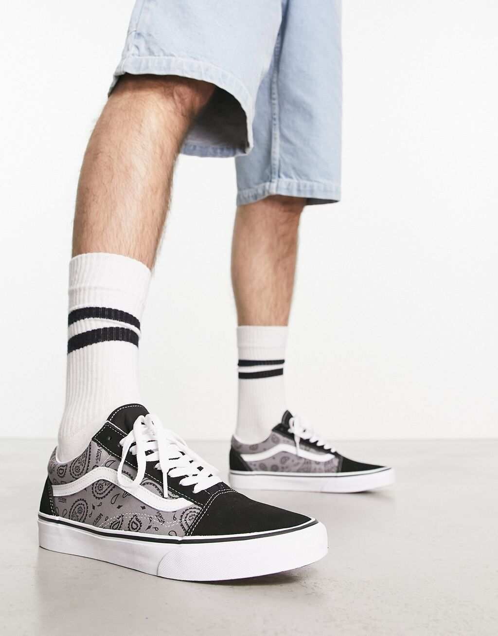 

Серые кроссовки Vans Old Skool, Серый