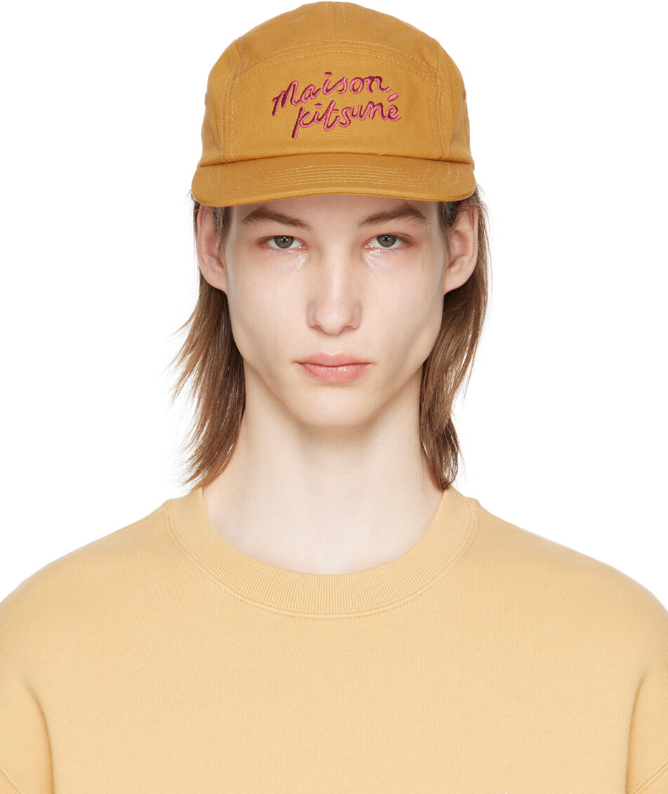 

Коричневая кепка с рукописным вводом 5P Maison Kitsune