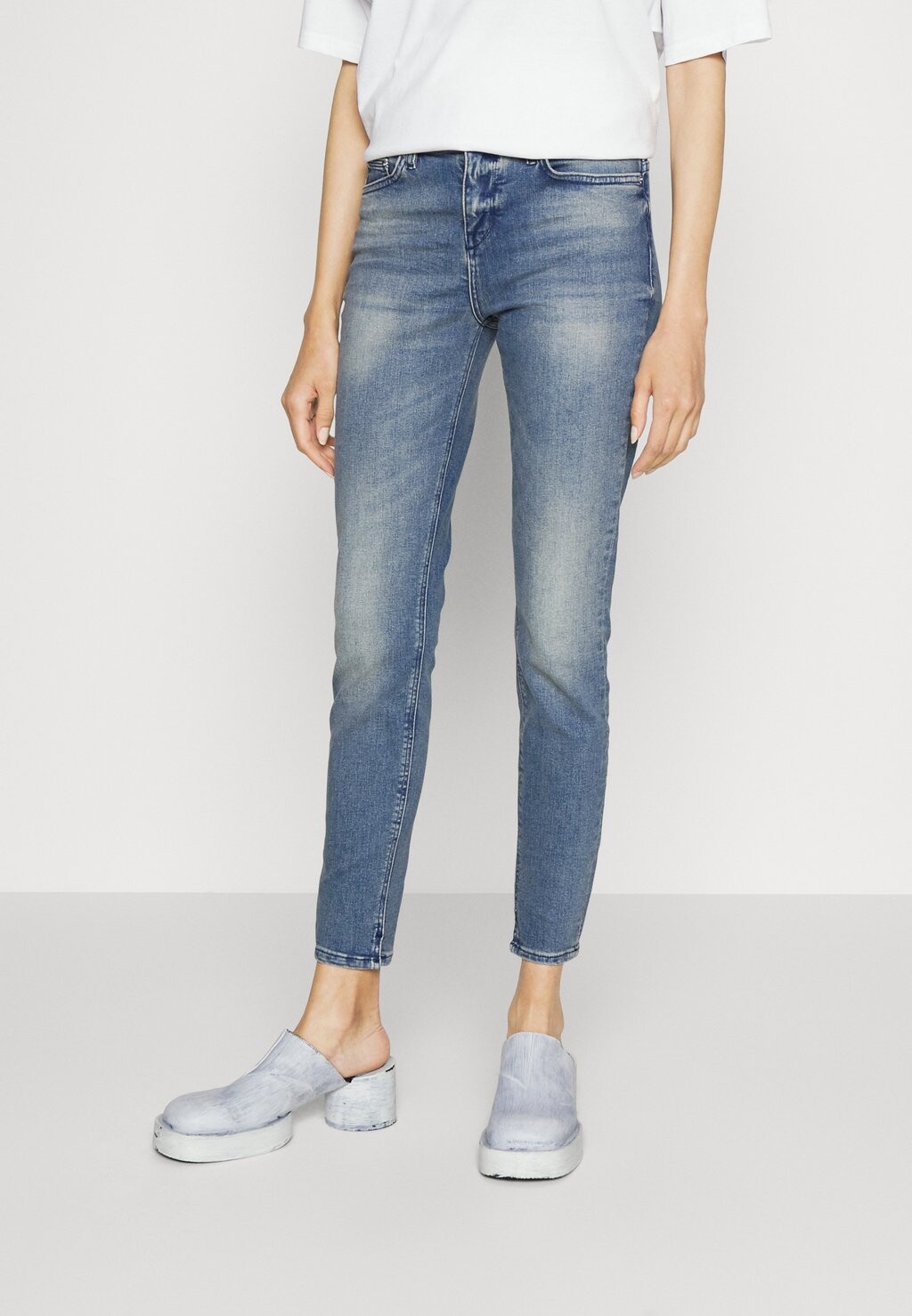 

Джинсы Skinny Fit DRYKORN, синий