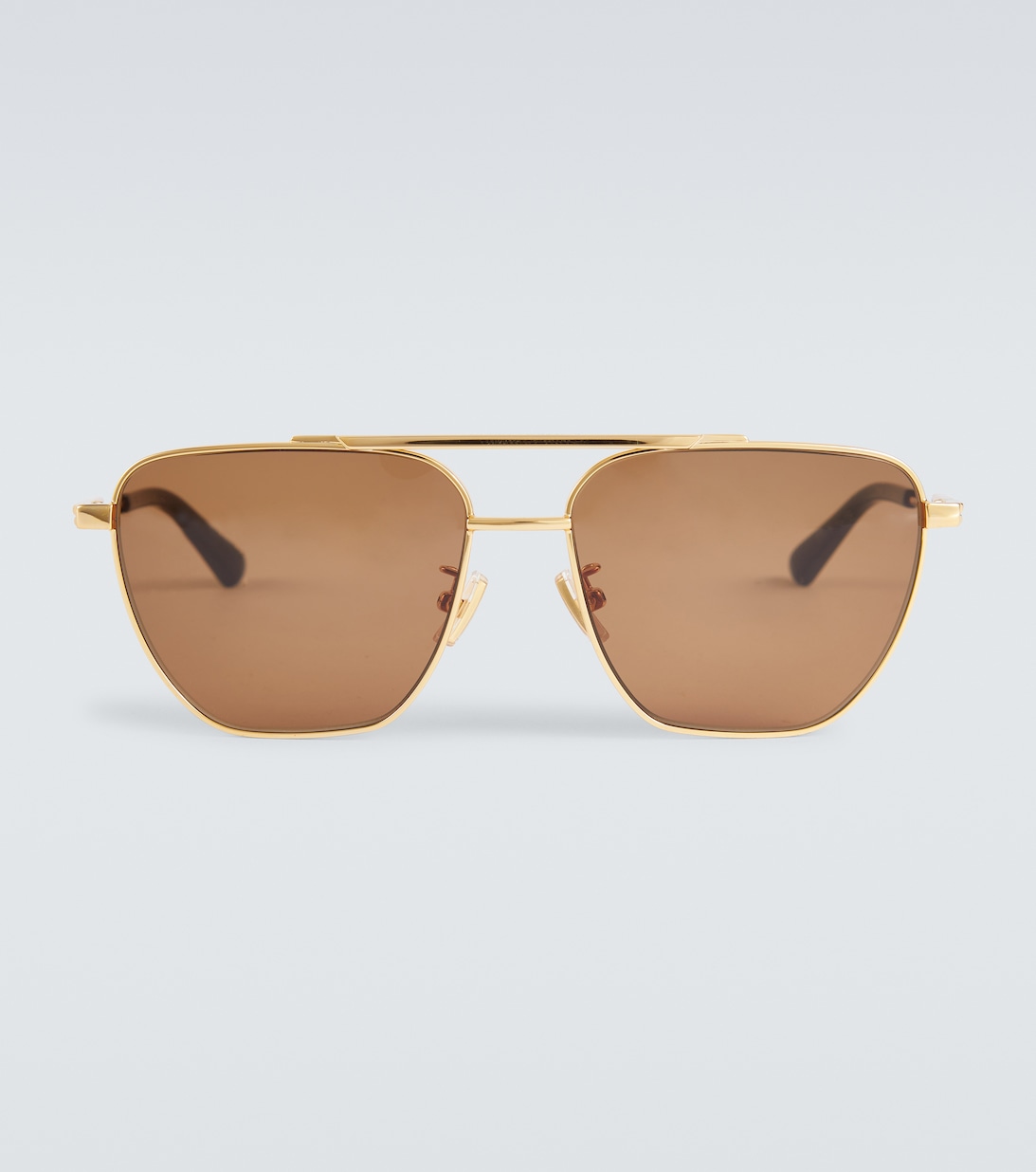 цена Солнцезащитные очки-авиаторы Bottega Veneta, золотой