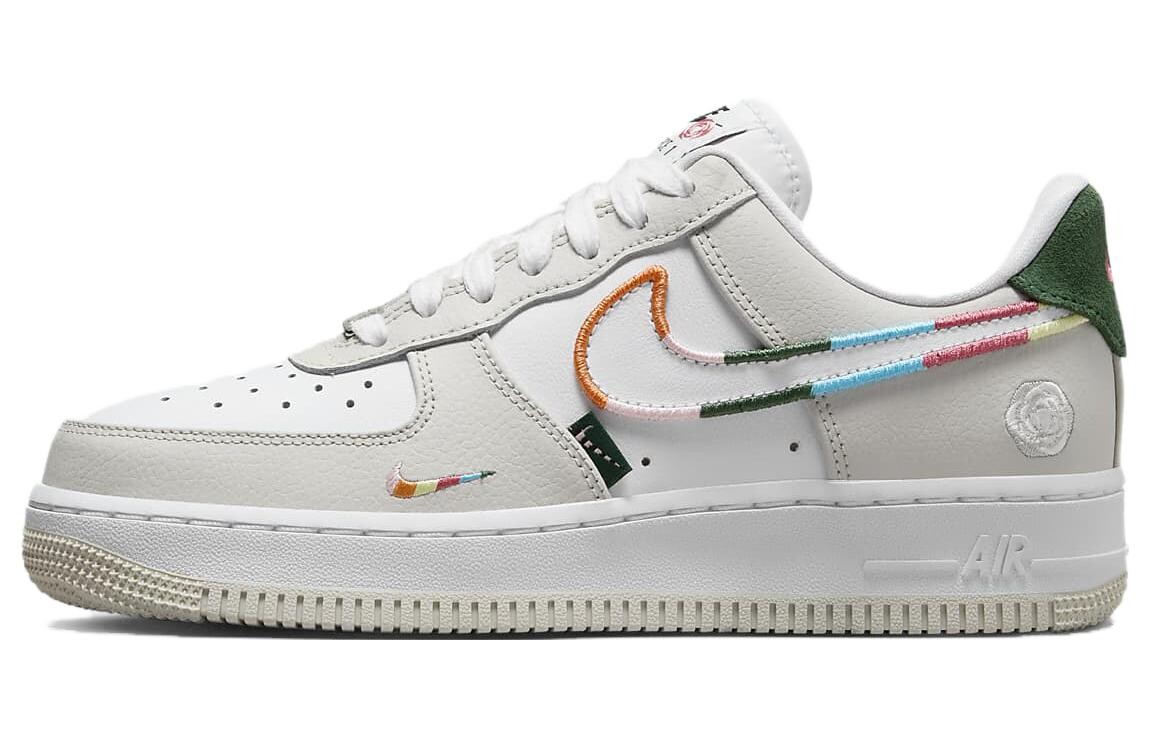 

Кроссовки Nike Air Force 1 Low Skate женские