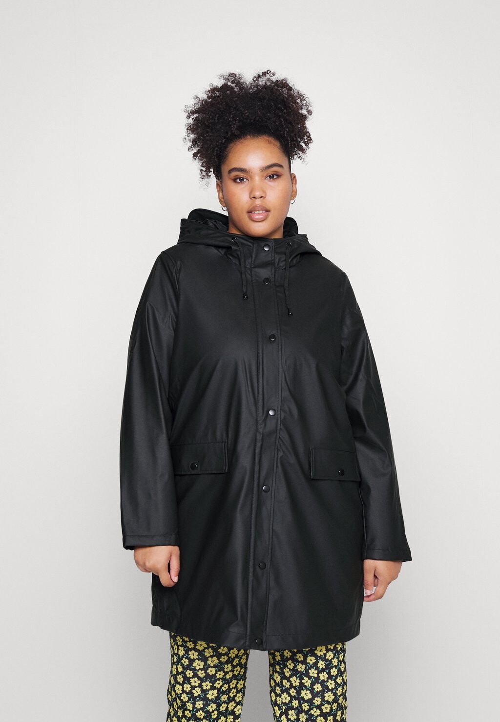 

Дождевик Vero Moda, черный