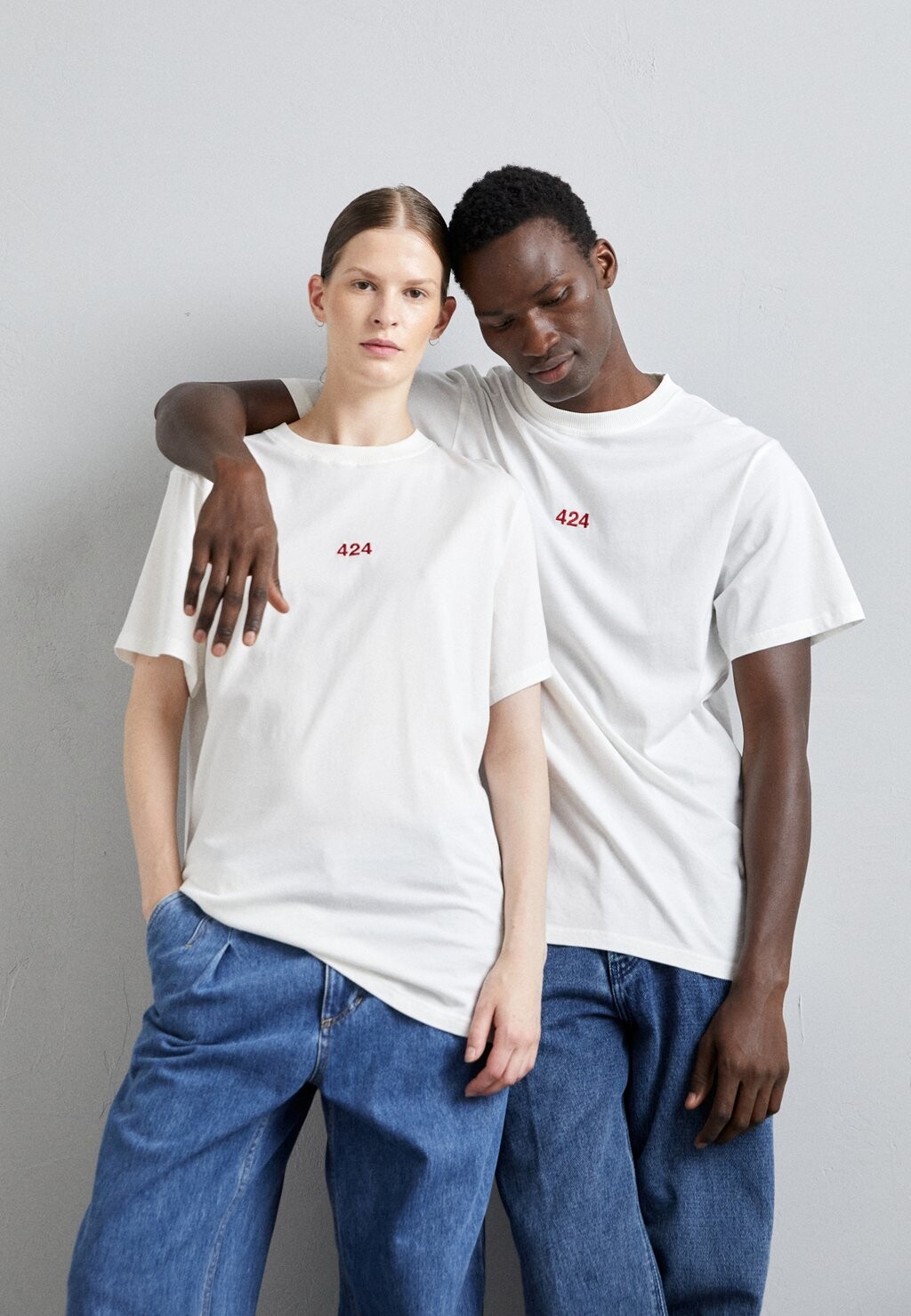 

Базовая футболка REGULAR UNISEX 424, белая