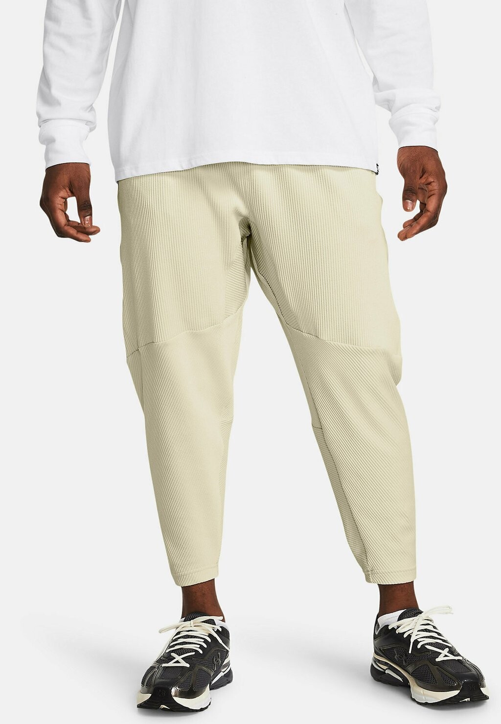 

Брюки спортивные JOURNEY Under Armour, цвет silt
