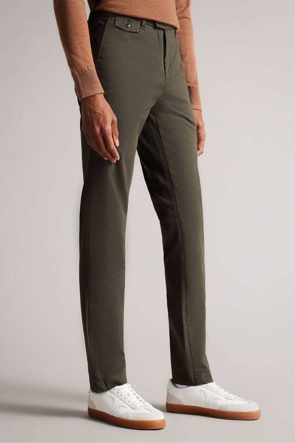 

Узкие брюки-чиносы Genay Ted Baker, зеленый