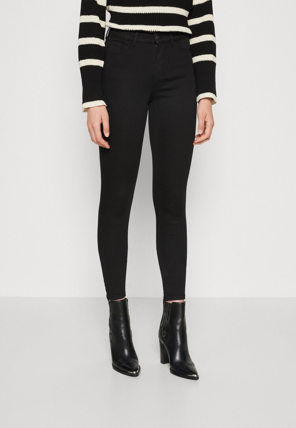 

Джинсы Skinny Fit Pieces, черный