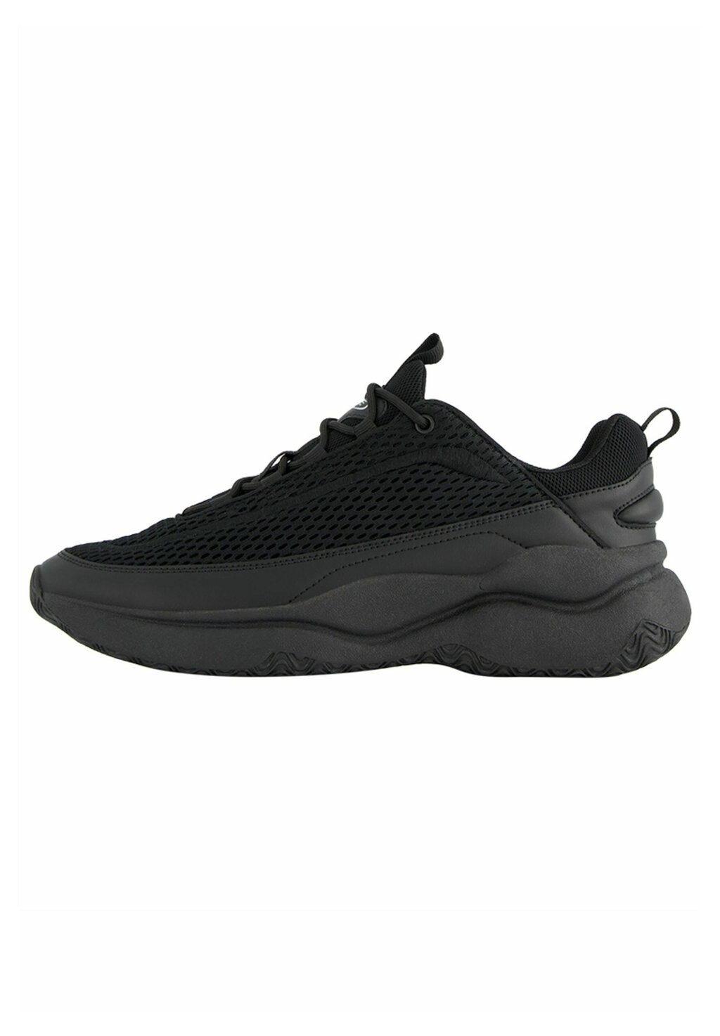 

Кроссовки низкие CONTRAST Bershka, цвет black