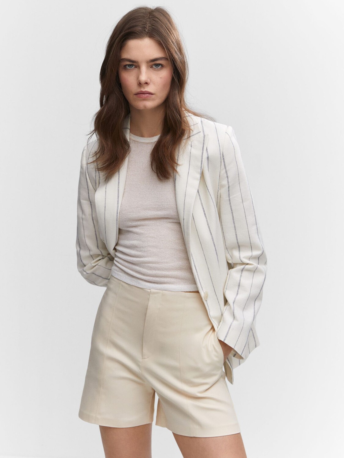 

Шорты Malu с высокой талией Mango, светло-бежевый