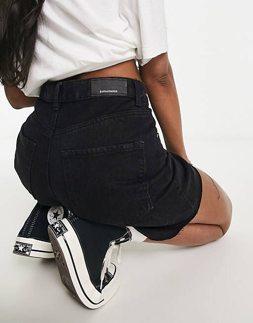 

Черные удлиненные джинсовые шорты Stradivarius