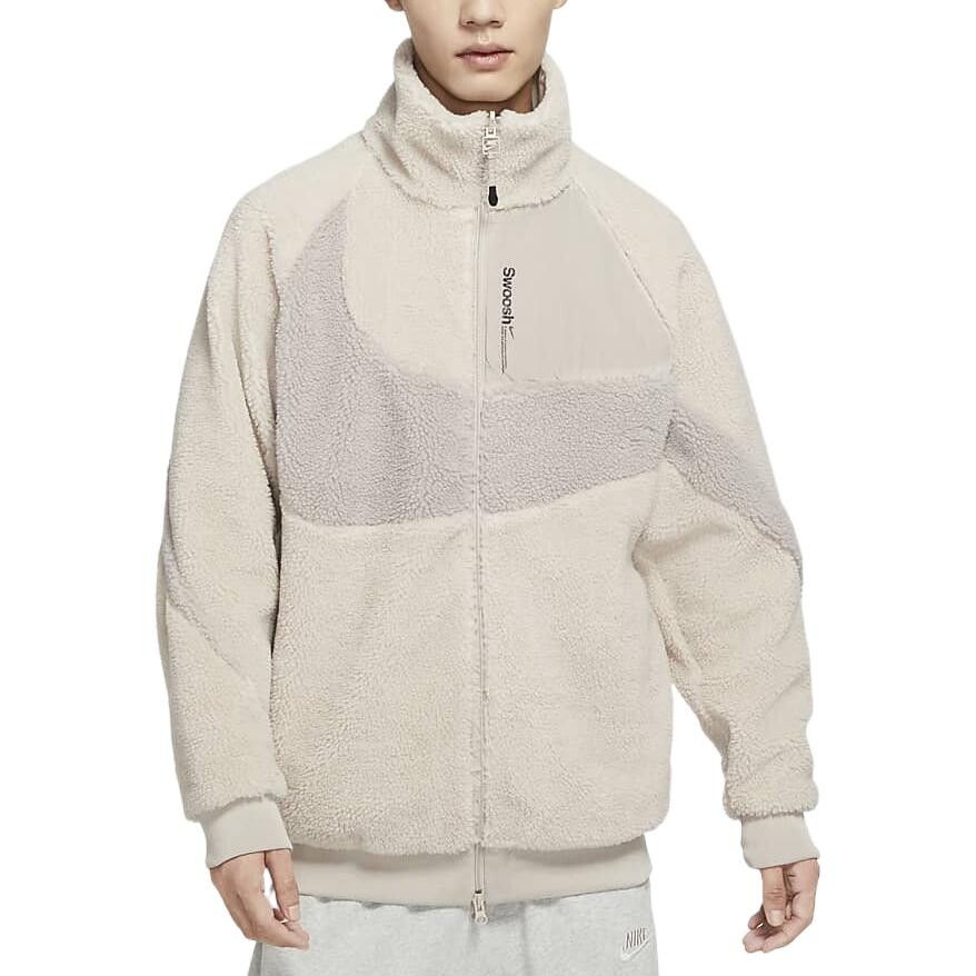 

Мужская бархатная куртка Nike