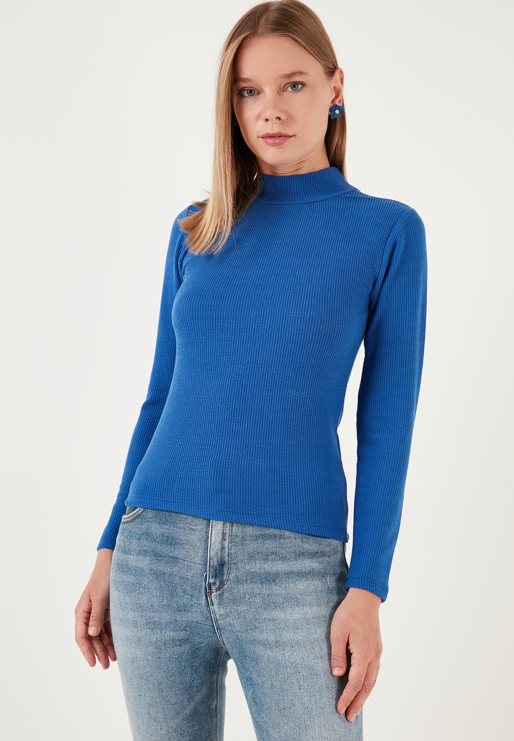 Вязаный свитер SLIM FIT LELA, цвет royal blue брюки lela цвет royal blue