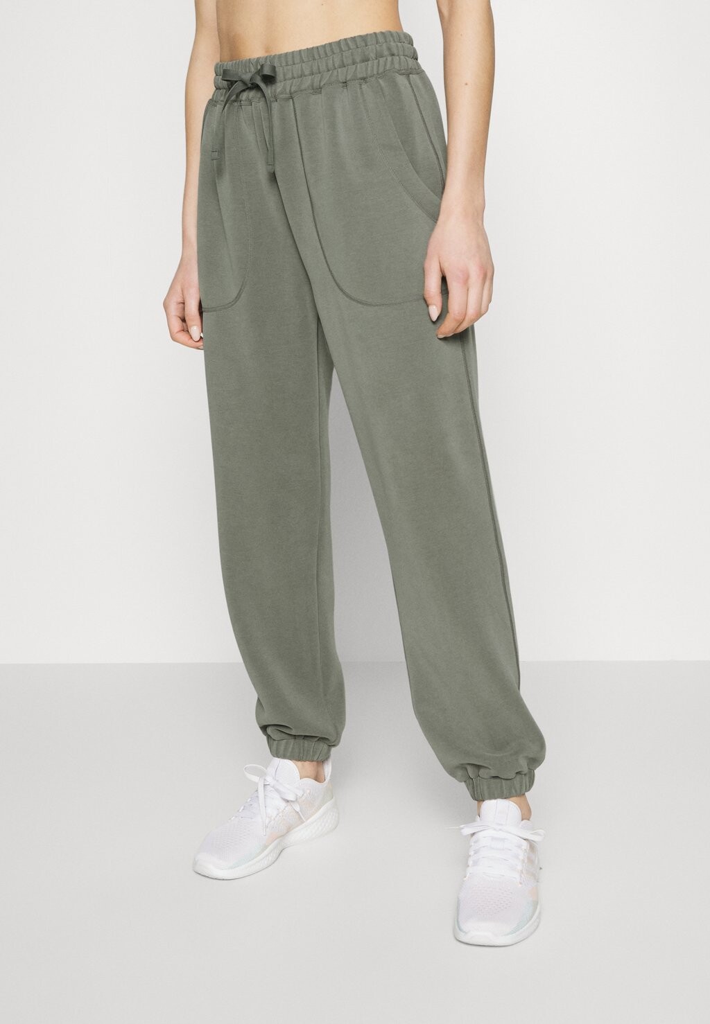 

Спортивные брюки Sweaty Betty, Серый