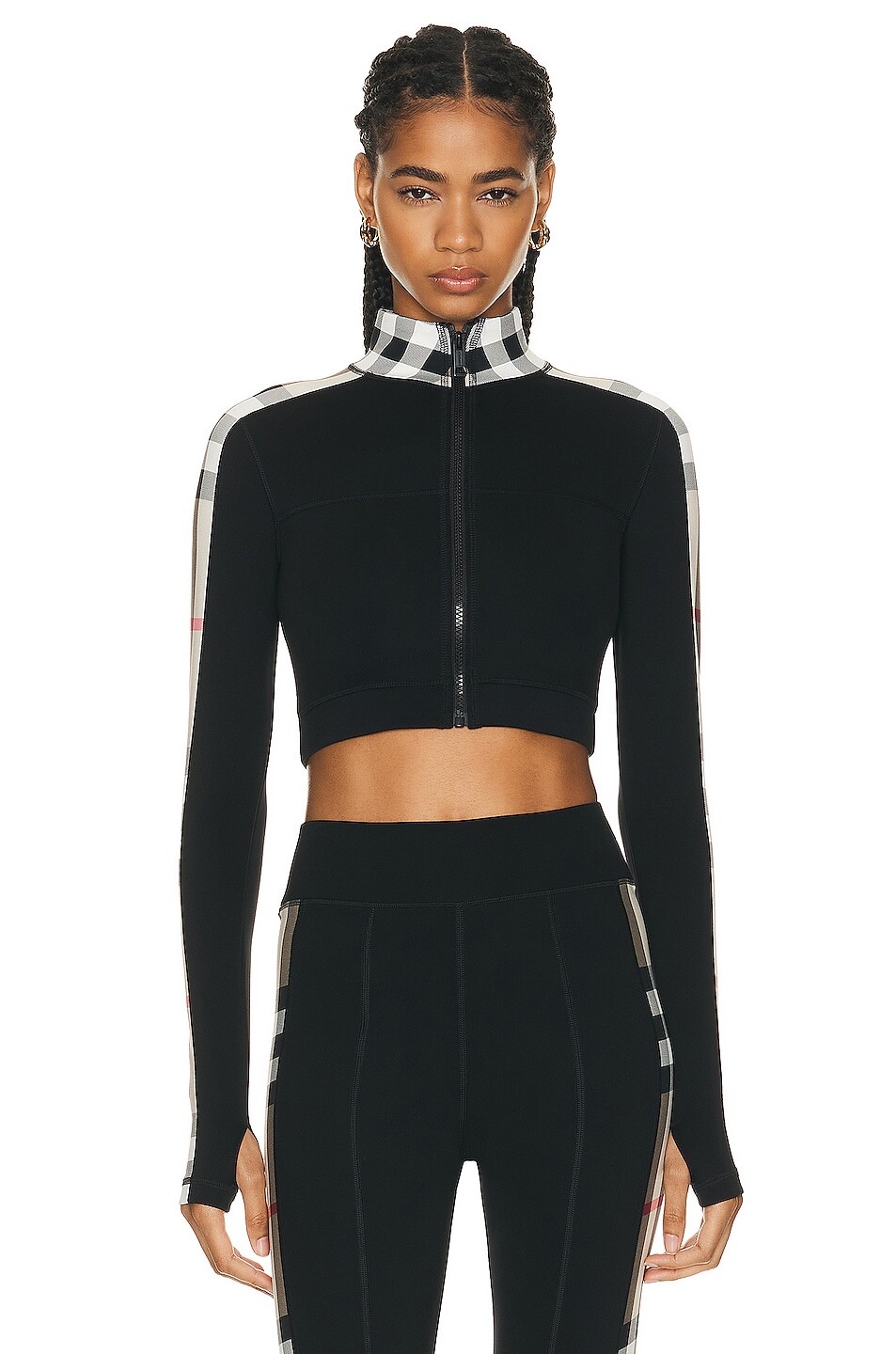 

Топ Burberry Athleisure, черный