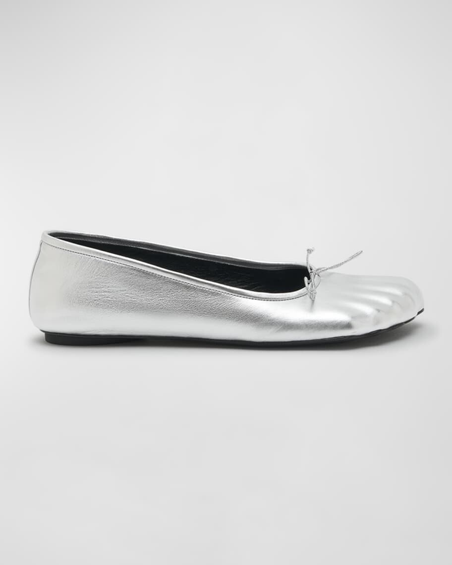 

Анатомические металлические балетки Balenciaga