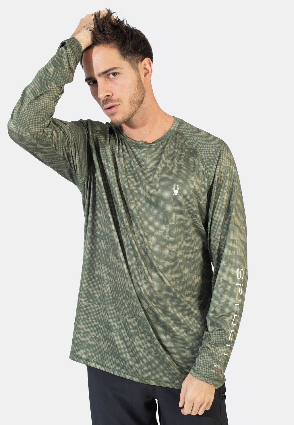 цена Рубашка с длинным рукавом Spyder, цвет green