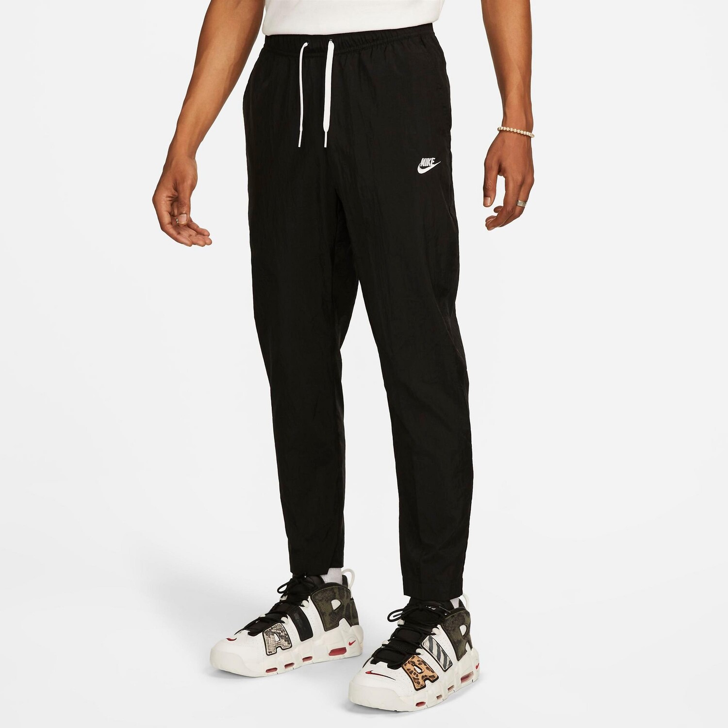 

Мужские легкие тканые брюки Nike Club, черный