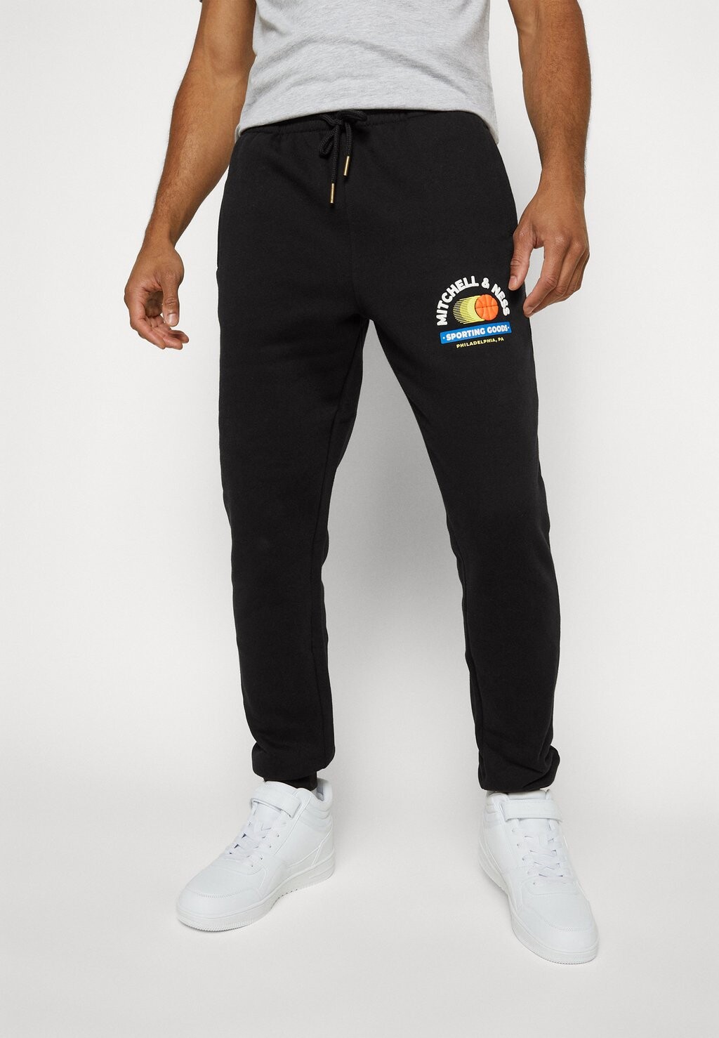 

Спортивные брюки Branded Fashion Graphic Jogger Mitchell & Ness, черный
