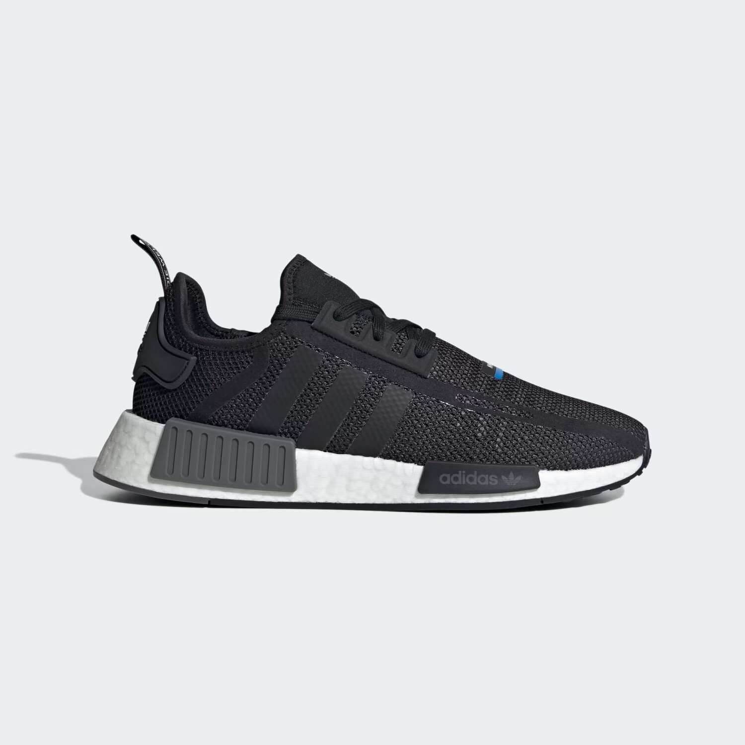

Кроссовки NMD_R1 Adidas, цвет Grey Six/Core Black/Core Black