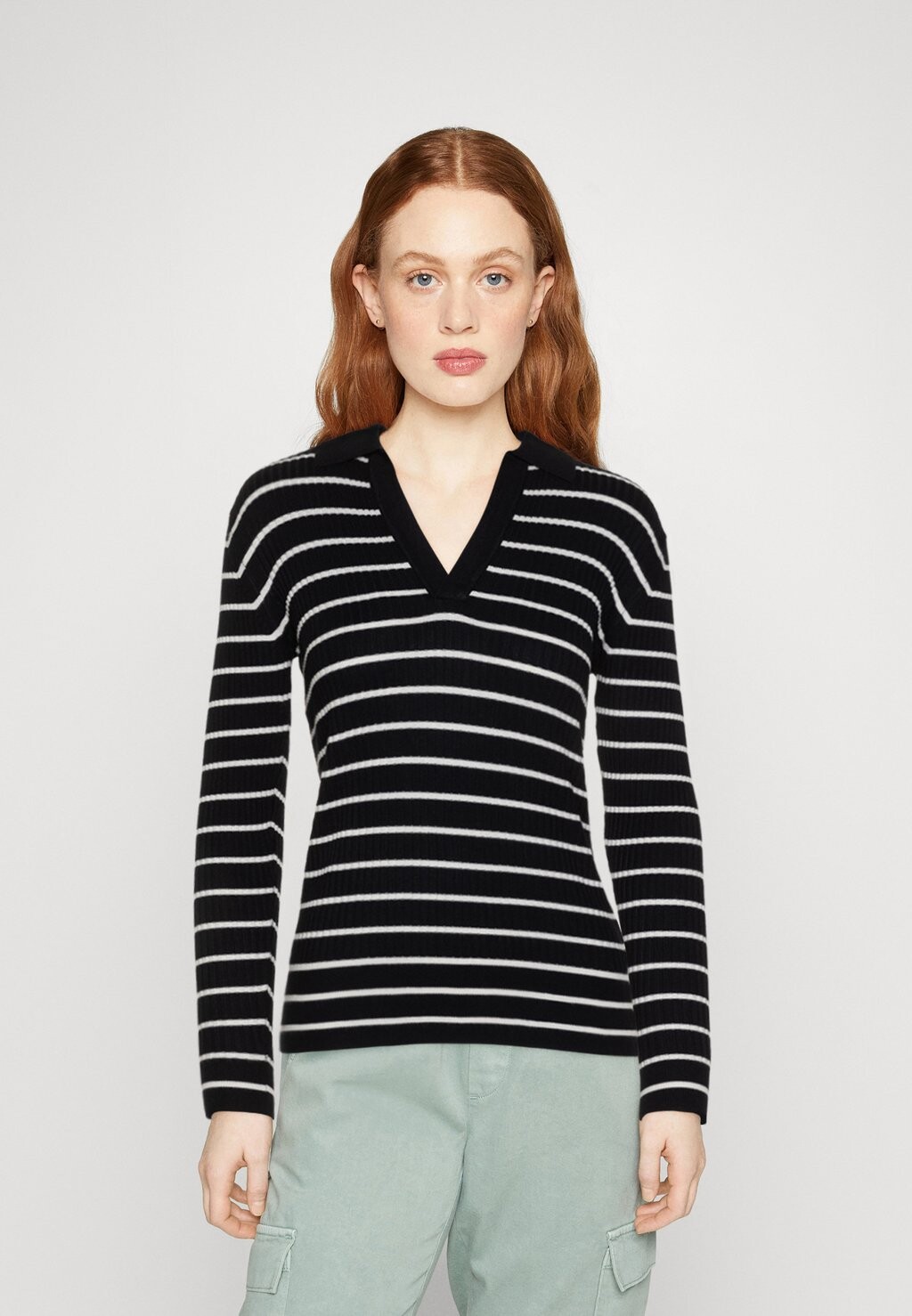 

Свитер Marks & Spencer, темно-синий