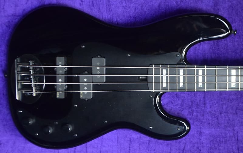Басс гитара Lakland Skyline 44-64 GZ, Black Gloss /Ebony /Geezer Butler EMGs smesitel ganzer gz 17041