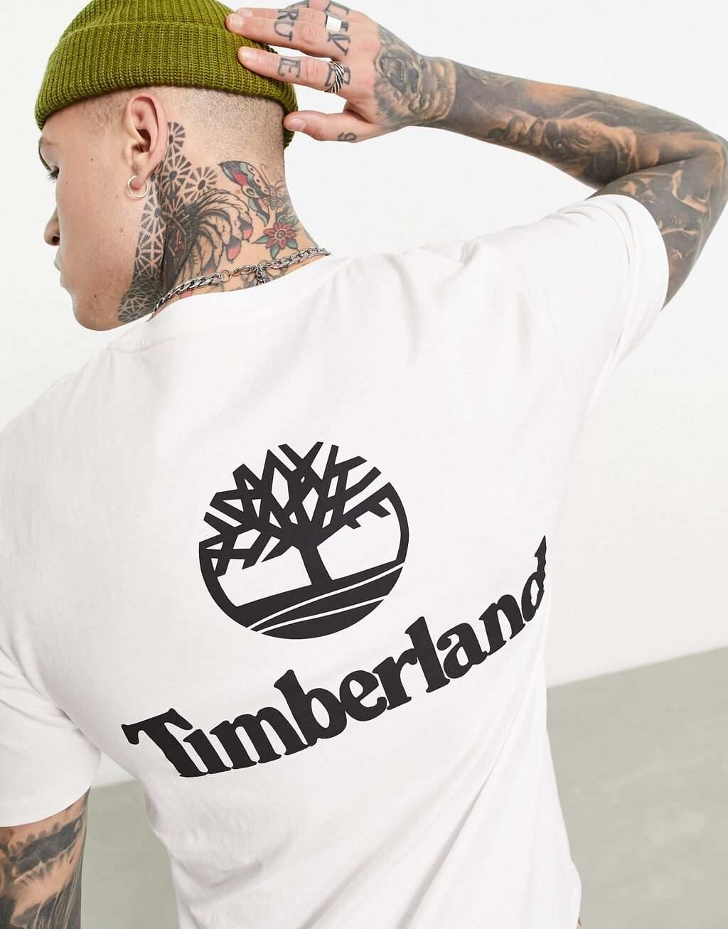 

Белая футболка с принтом на спине Timberland эксклюзивно для Asos, Белый