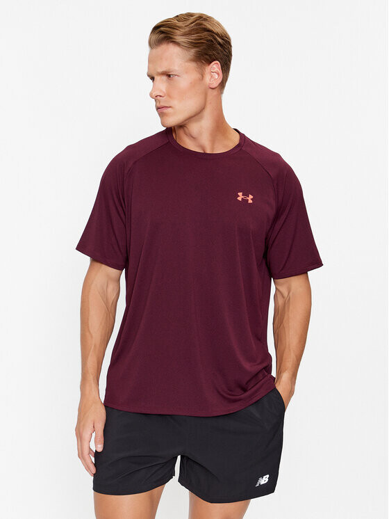 

Футболка свободного кроя Under Armour, красный