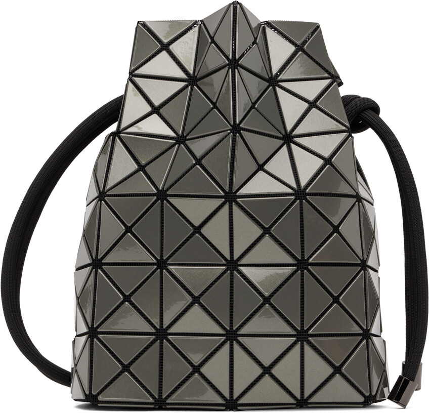 

Серая блестящая сумка отжима BAO BAO ISSEY MIYAKE