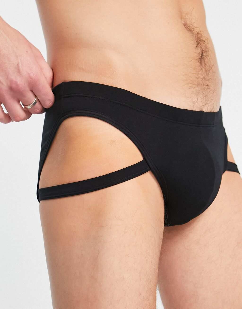 

Черные трикотажные трусы с ремешками ASOS DESIGN