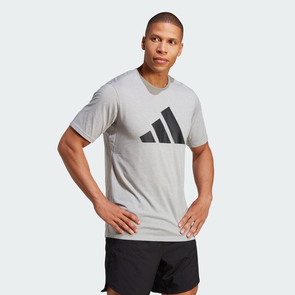 

Футболка Adidas IB8276, серый