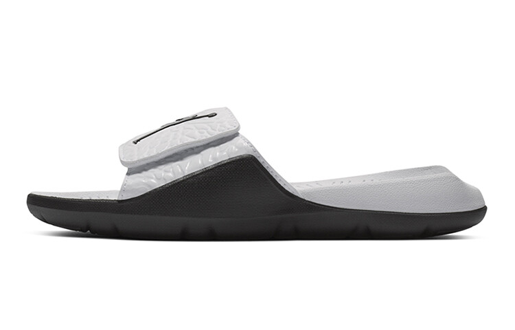 

Шлепанцы Jordan Hydro 7 V2 (GS) белые