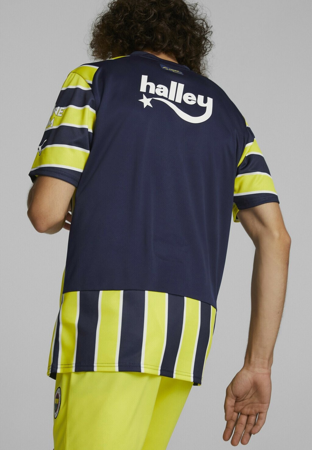 

Футболка Puma