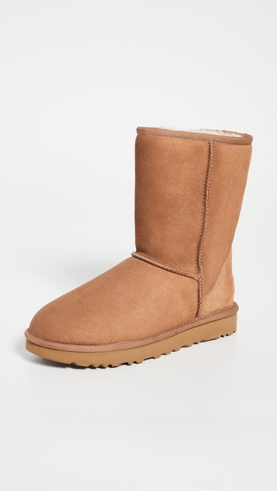 

Угги UGG Classic Short II, коричневый