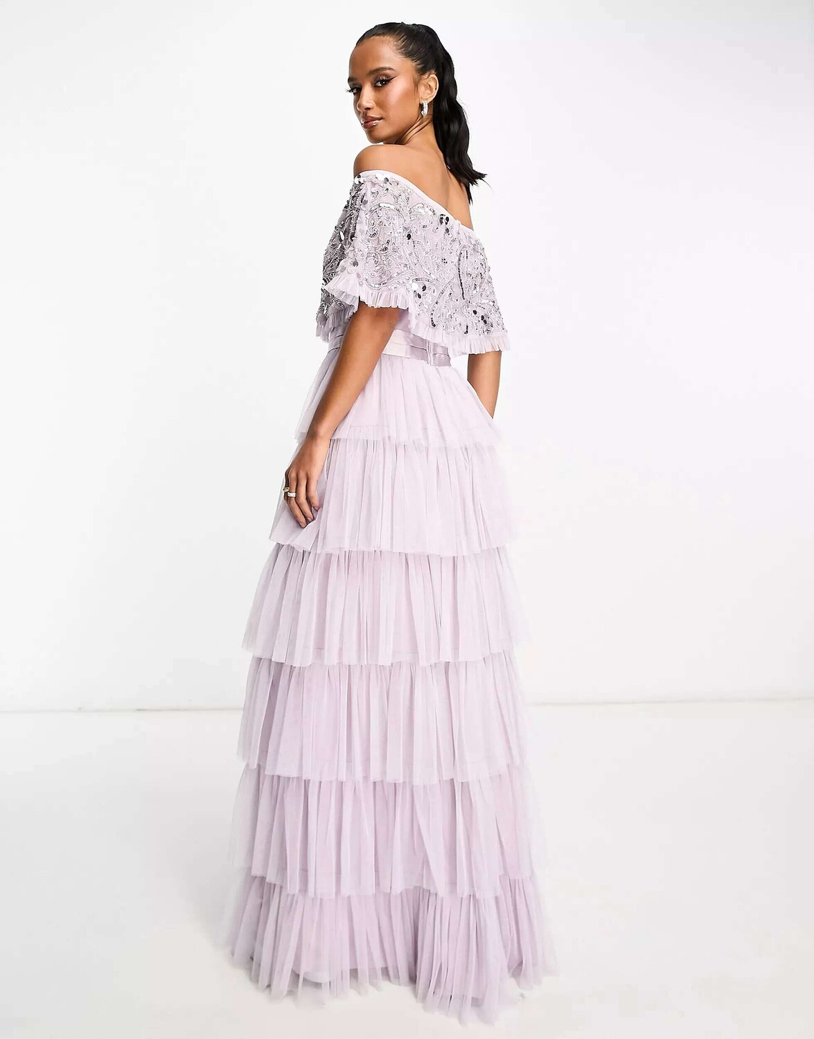 

Beauut Petite Bridesmaid сиреневое платье макси с открытыми плечами